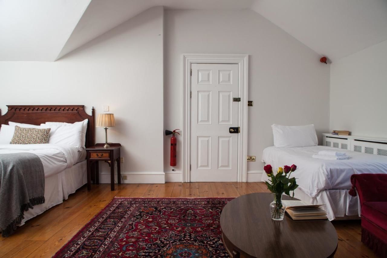 Гостевой дом The Harcourt Suites Дублин-32