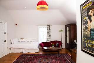 Гостевой дом The Harcourt Suites Дублин Улучшенный трехместный номер-13