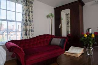 Гостевой дом The Harcourt Suites Дублин Улучшенный трехместный номер-19