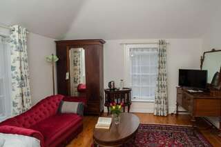 Гостевой дом The Harcourt Suites Дублин Улучшенный трехместный номер-27