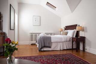 Гостевой дом The Harcourt Suites Дублин Улучшенный трехместный номер-7